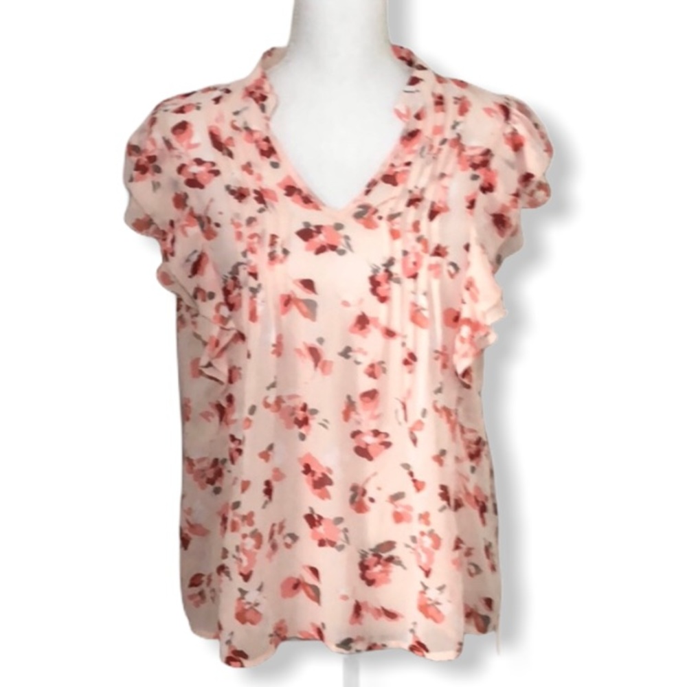 💞Flirty floral Elle pink blouse